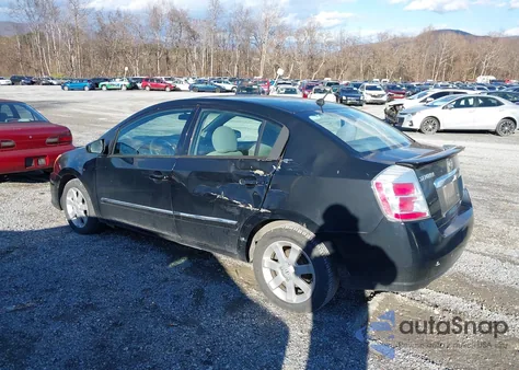 2011 Nissan Sentra 2.0S from USA, damaged, VIN 3N1AB6AP3BL635719